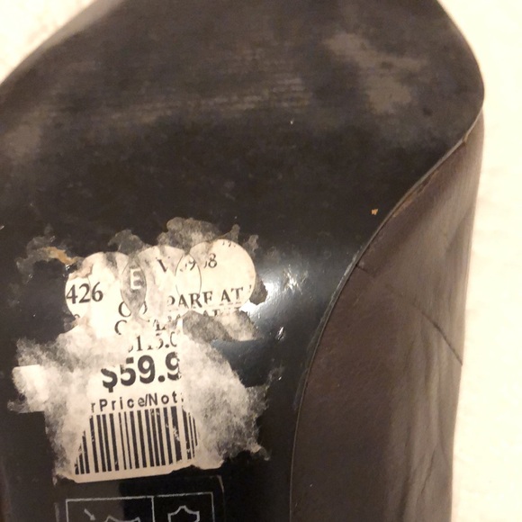 Nine West size 8.5 M brown heels. - Picture 9 of 16